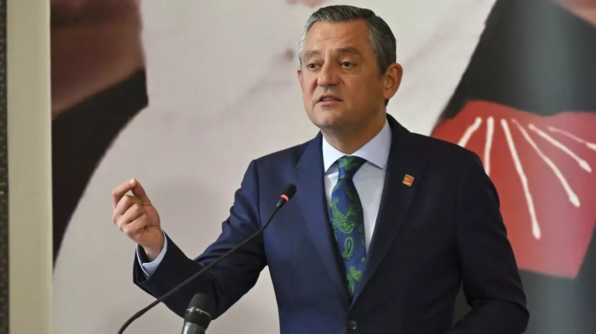 CHP’de üç isim disipline sevk edildi