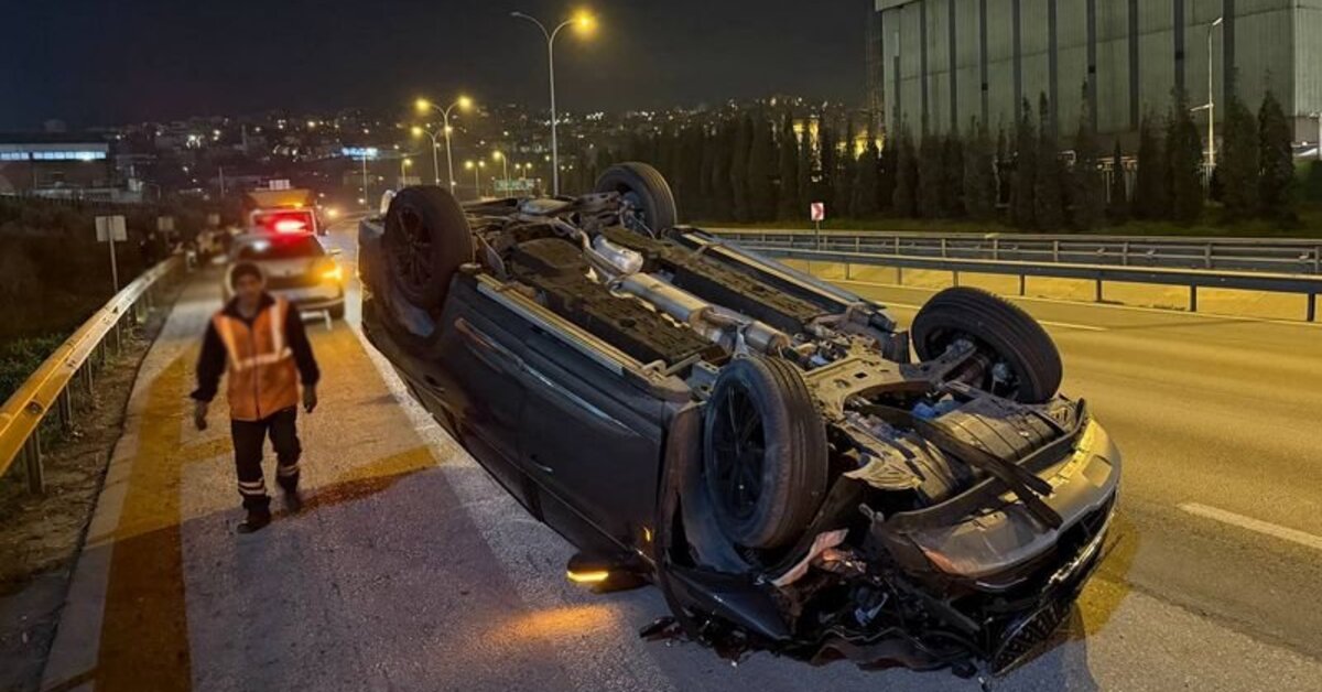 Anadolu Otoyolu’nda bariyerlere çarpan cip devrildi: 1 ölü