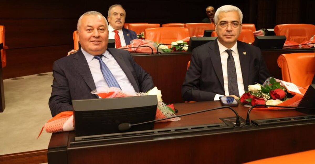 Cemal Enginyurt ve Salih Uzun CHP’ye katıldı