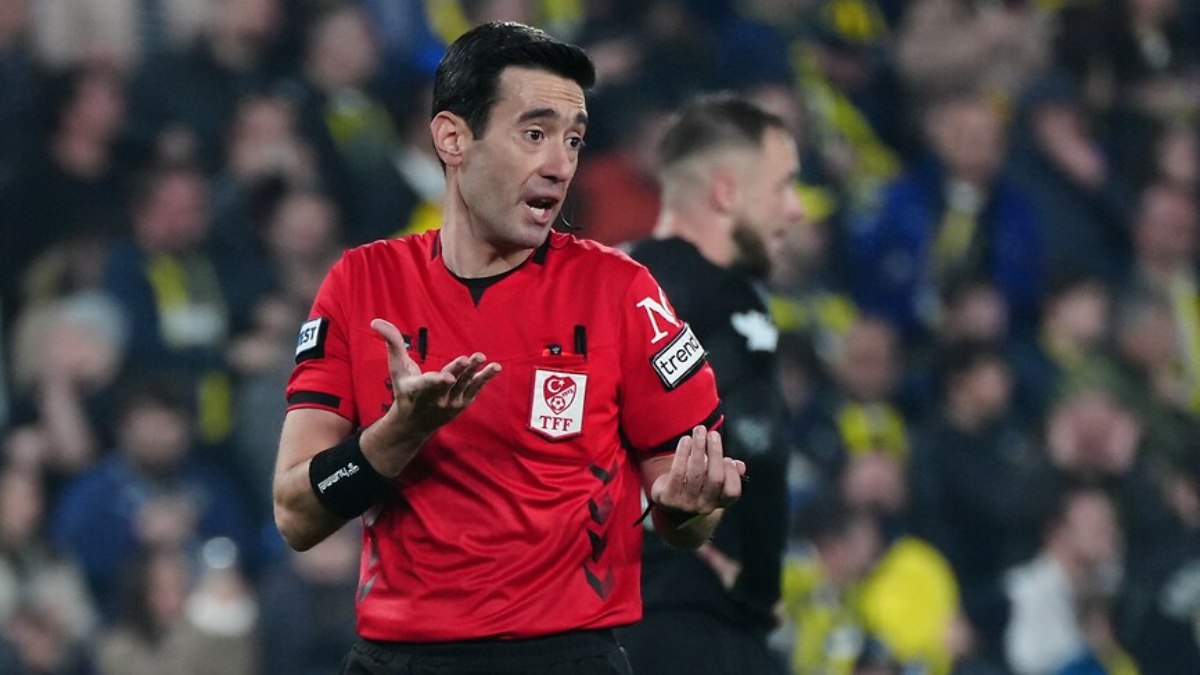 Hakem yorumcuları Fenerbahçe – Rizespor maçını değerlendirdi