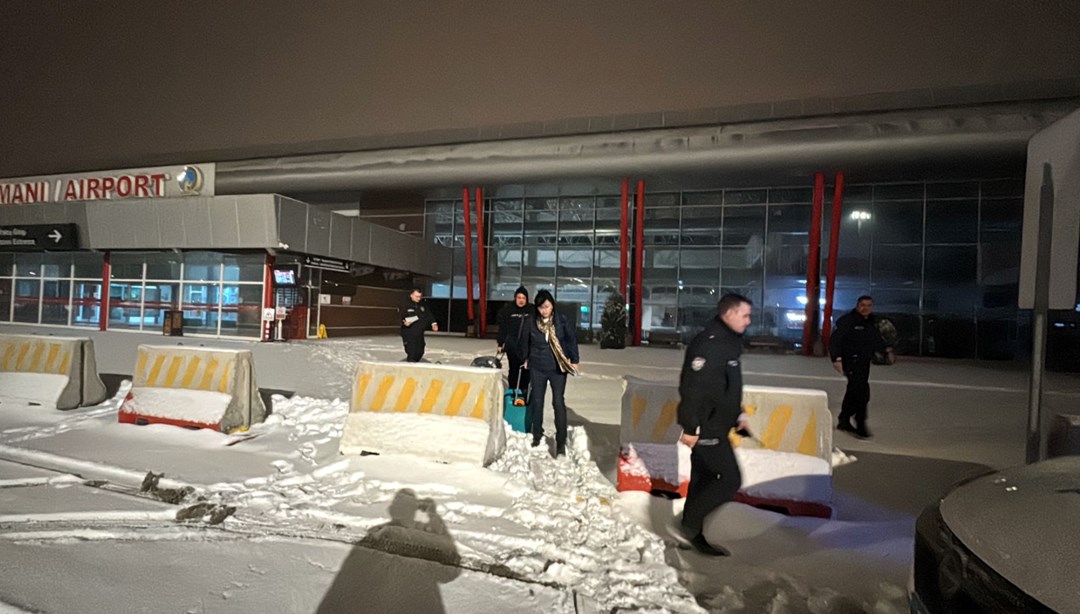 Yolcular kavga etti, pilot uçağı Erzurum’a indirdi