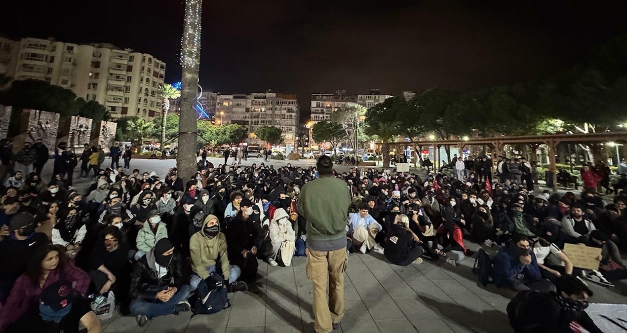 İzmir’de İmamoğlu eylemleri bayramda da devam etti