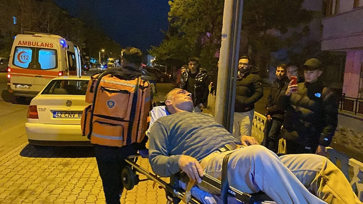 Baba-oğul tartışmasında kan aktı: 1 yaralı!