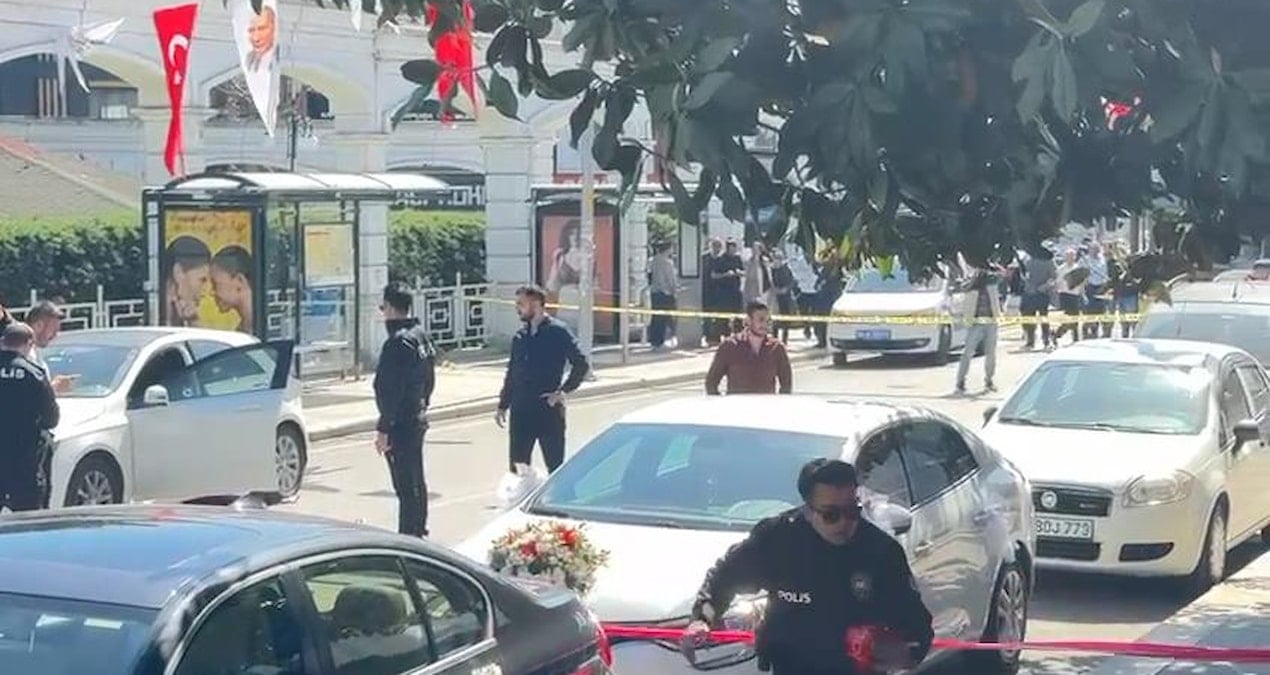 Avcılar’da güpegündüz silahlı saldırı! Motosikletle kaçtılar